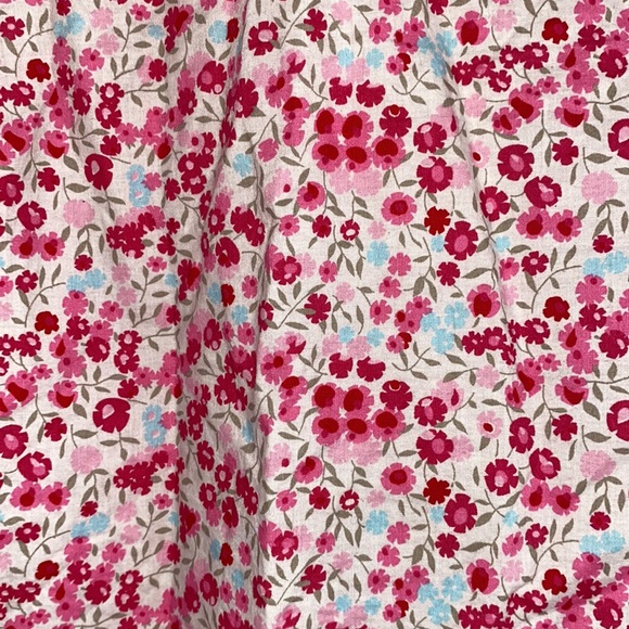 flirty floral button down - Picture 3 of 3